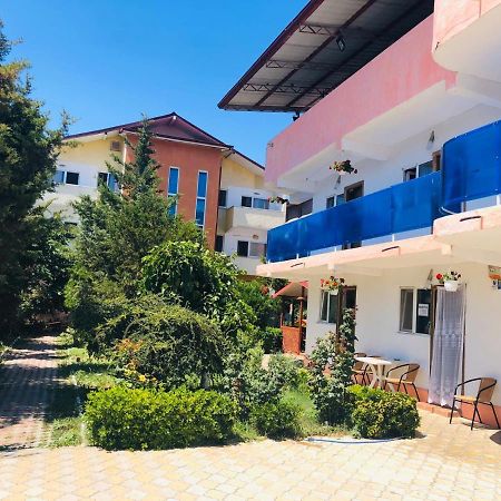 Casa Paloma Hotel Costineşti Exterior foto