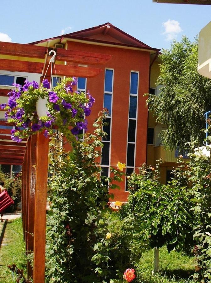 Casa Paloma Hotel Costineşti Exterior foto